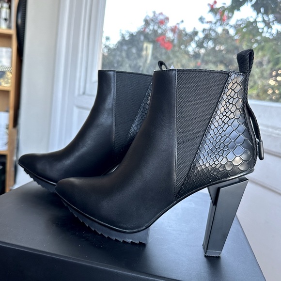 Lev Bootie Hi UNITED NUDE - Picture 4 of 6